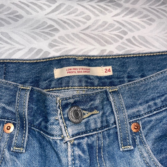 Low Pro Straight LEVIS JEANS size 24 - Picture 4 of 6